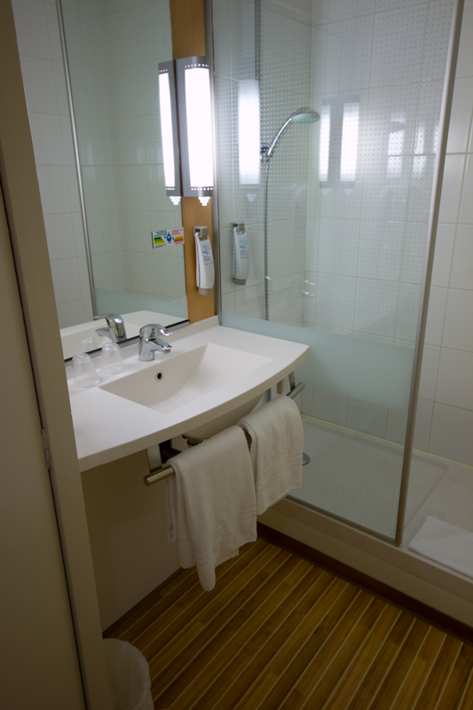 Ibis Hotel Bathroom