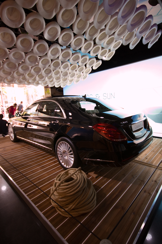 Mercedes Store - Champs-Elysees